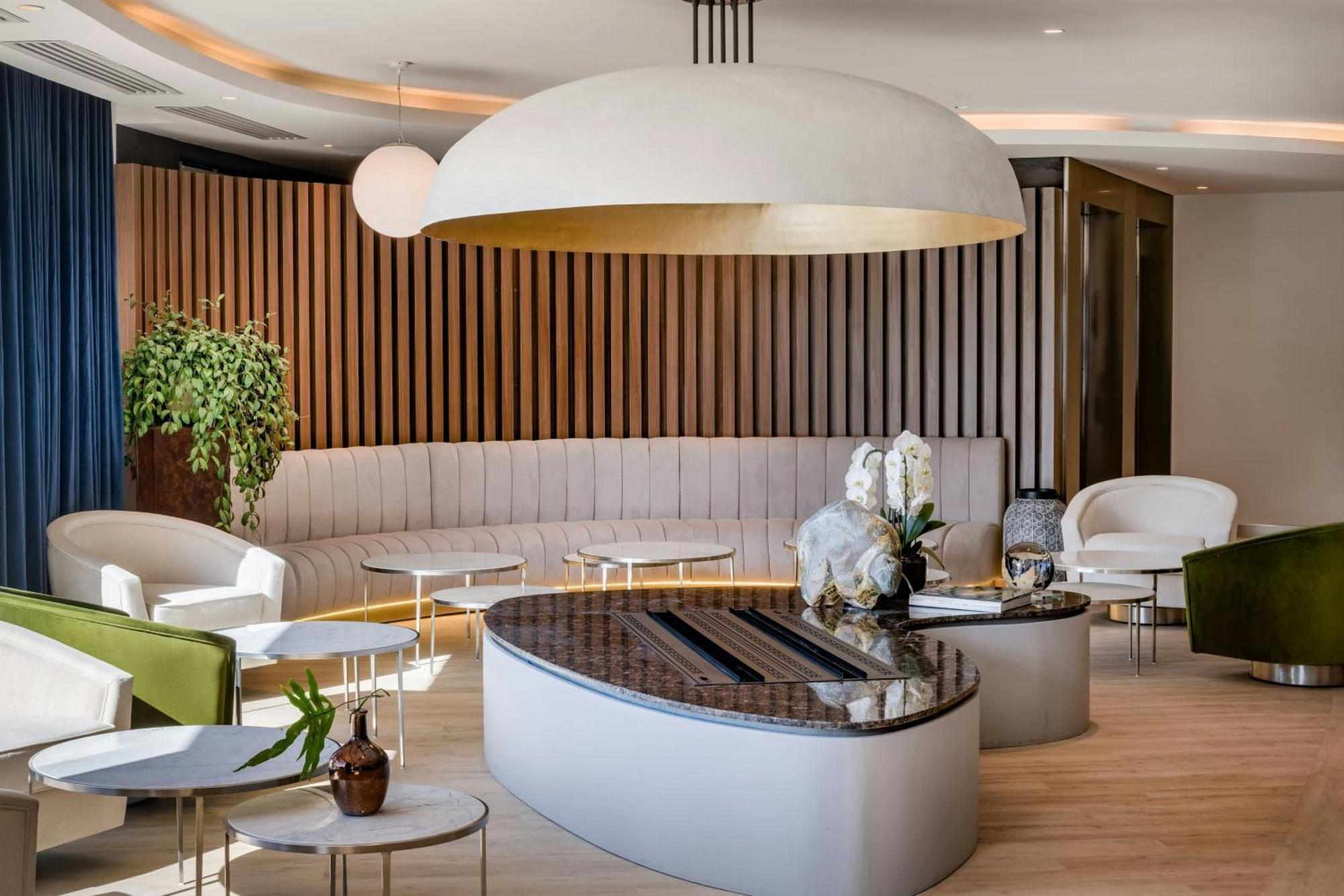 Ac Hotel By Marriott Saint-Julien-En-Genevois Kültér fotó