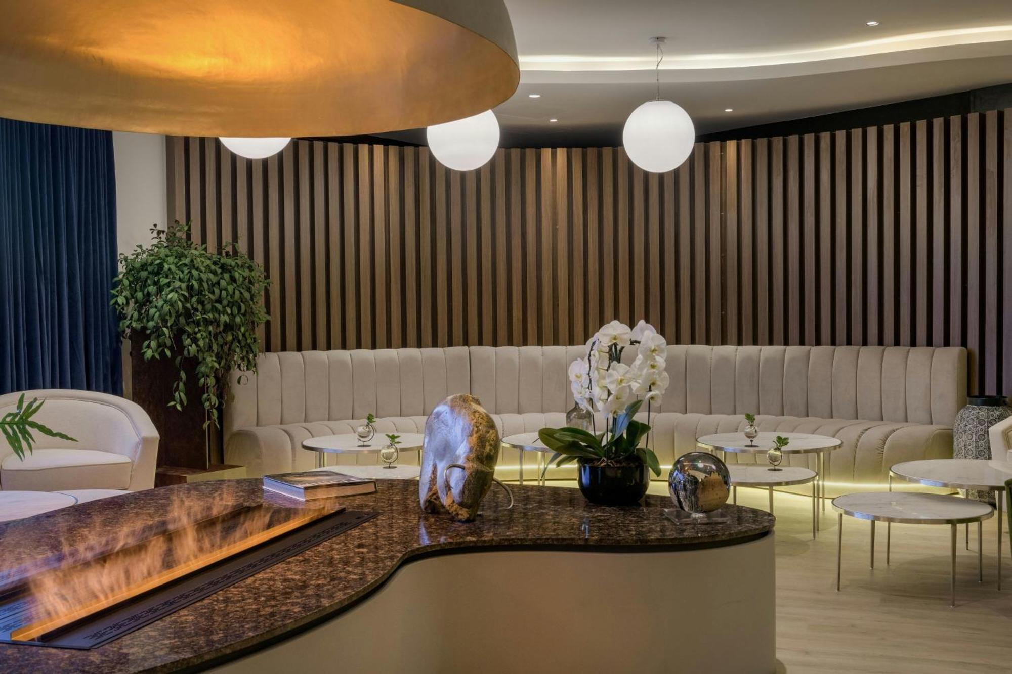 Ac Hotel By Marriott Saint-Julien-En-Genevois Kültér fotó