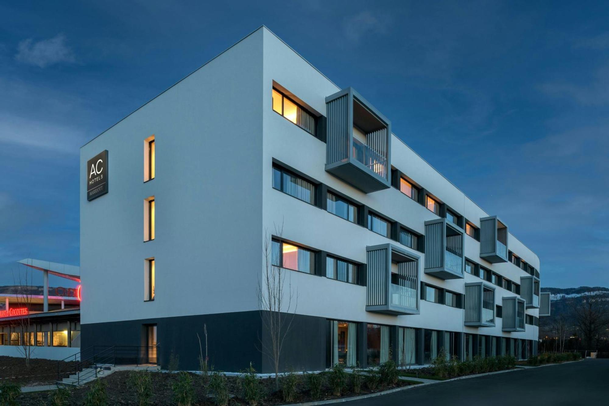 Ac Hotel By Marriott Saint-Julien-En-Genevois Kültér fotó